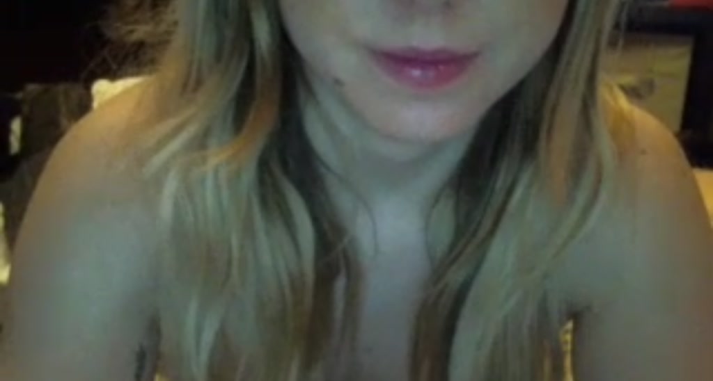 MiniMariah video thumbnail