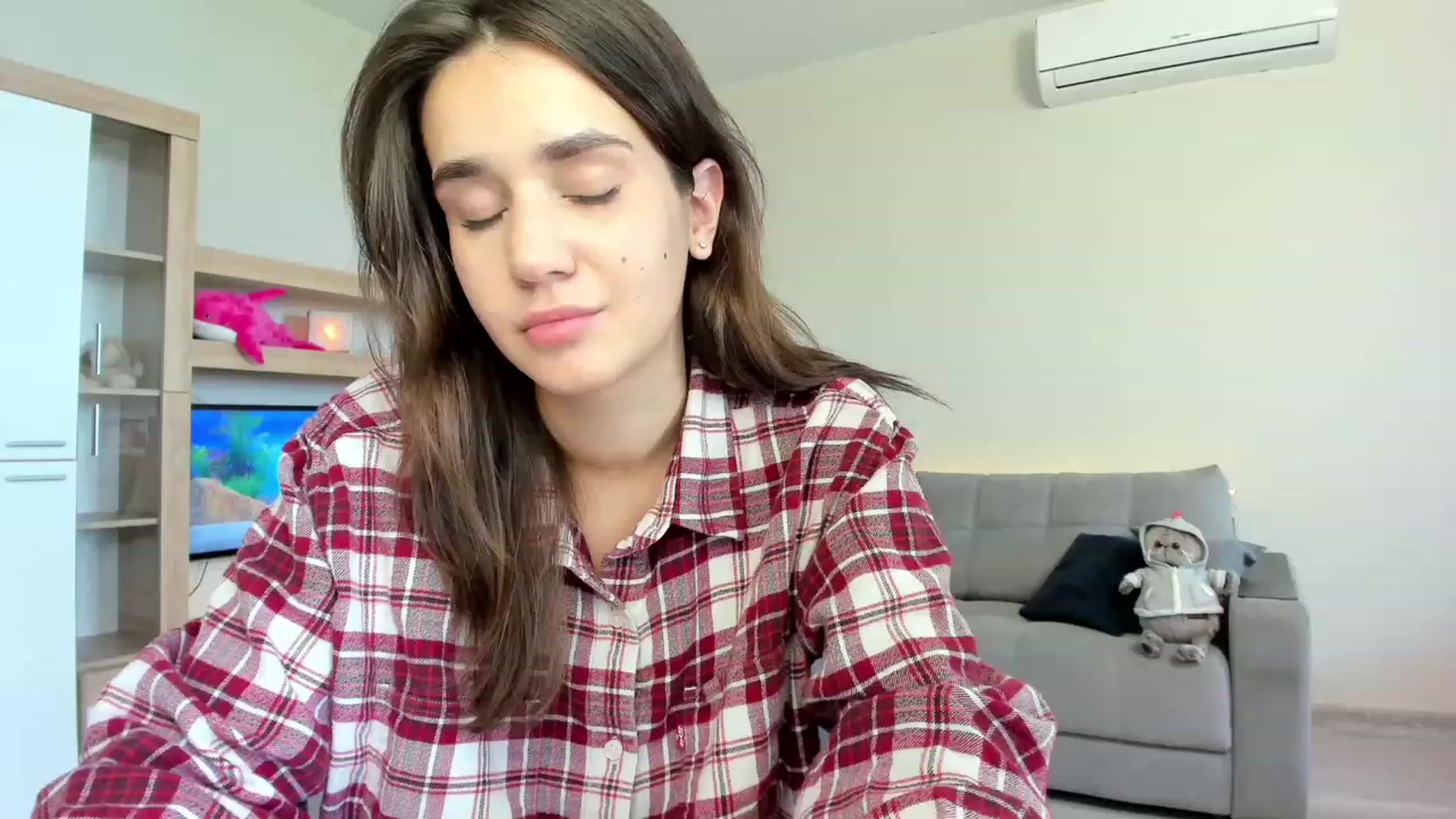 Ellies_Smile video thumbnail