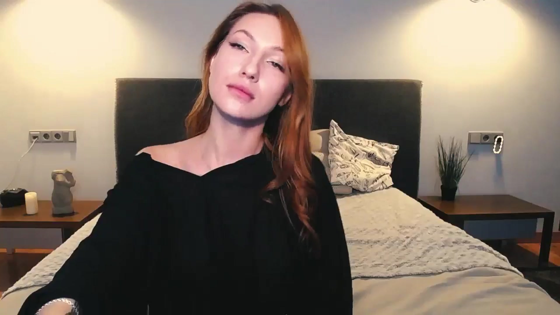 LovelyGin video thumbnail