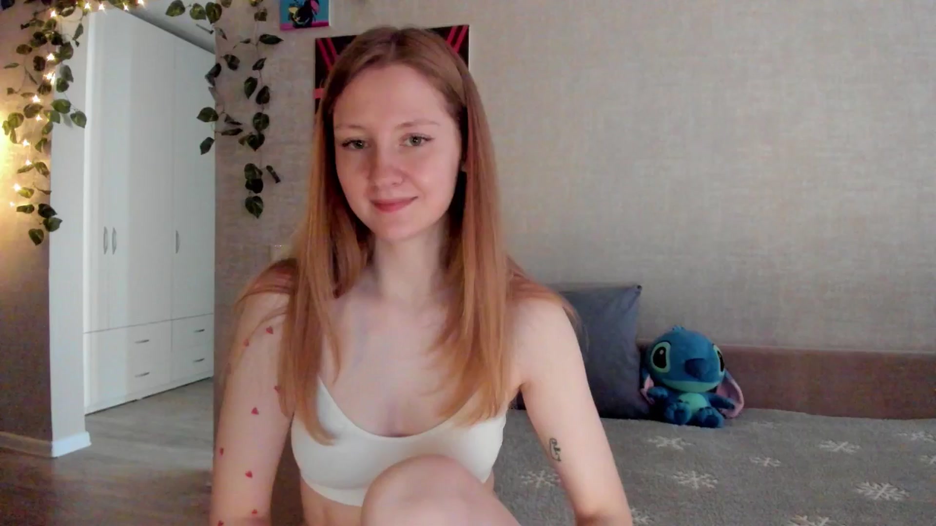 mnialice video thumbnail