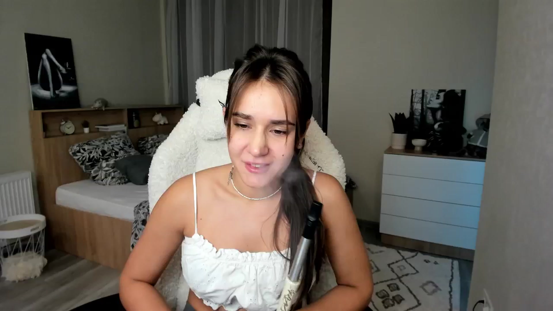 Ellies_Smile video thumbnail