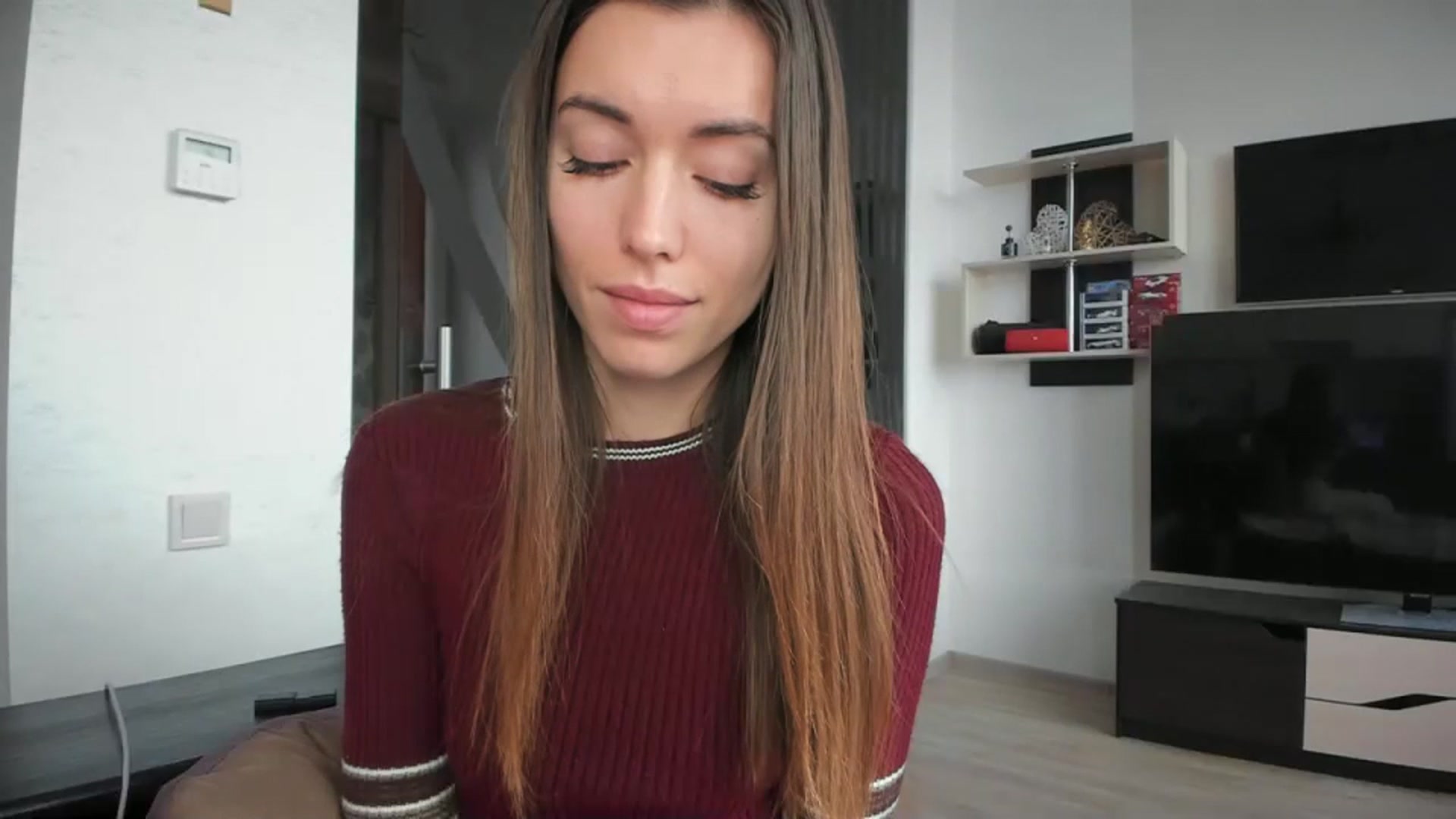 Onekiss1 video thumbnail