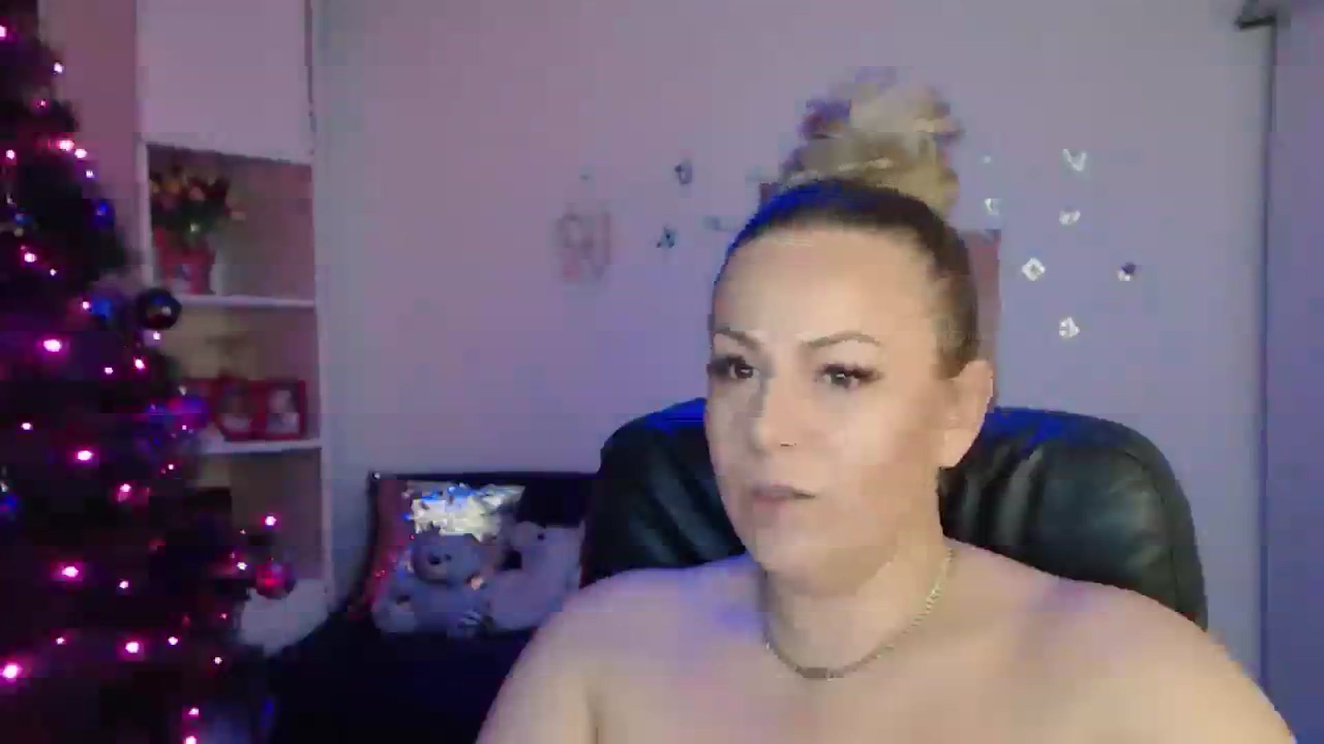 A_baby_Boo video thumbnail