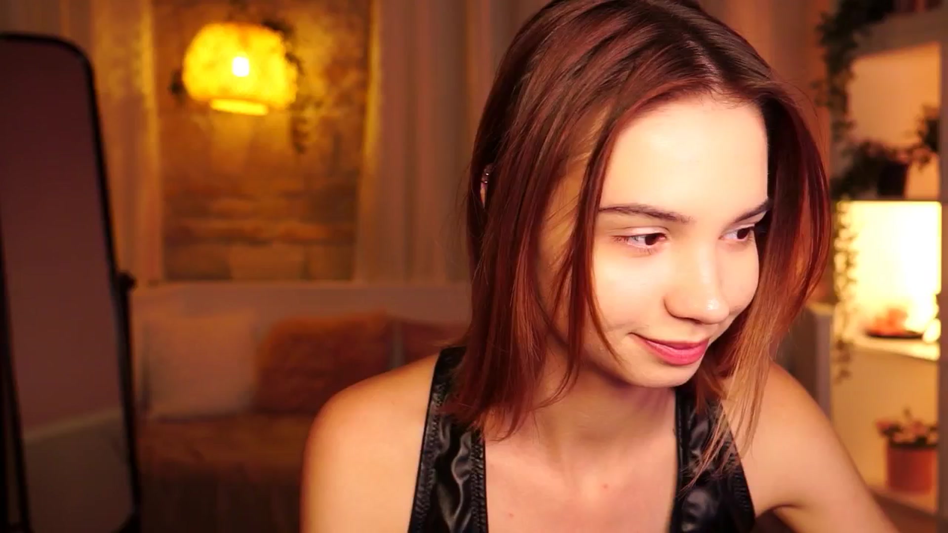 Sunny_Honeey video thumbnail