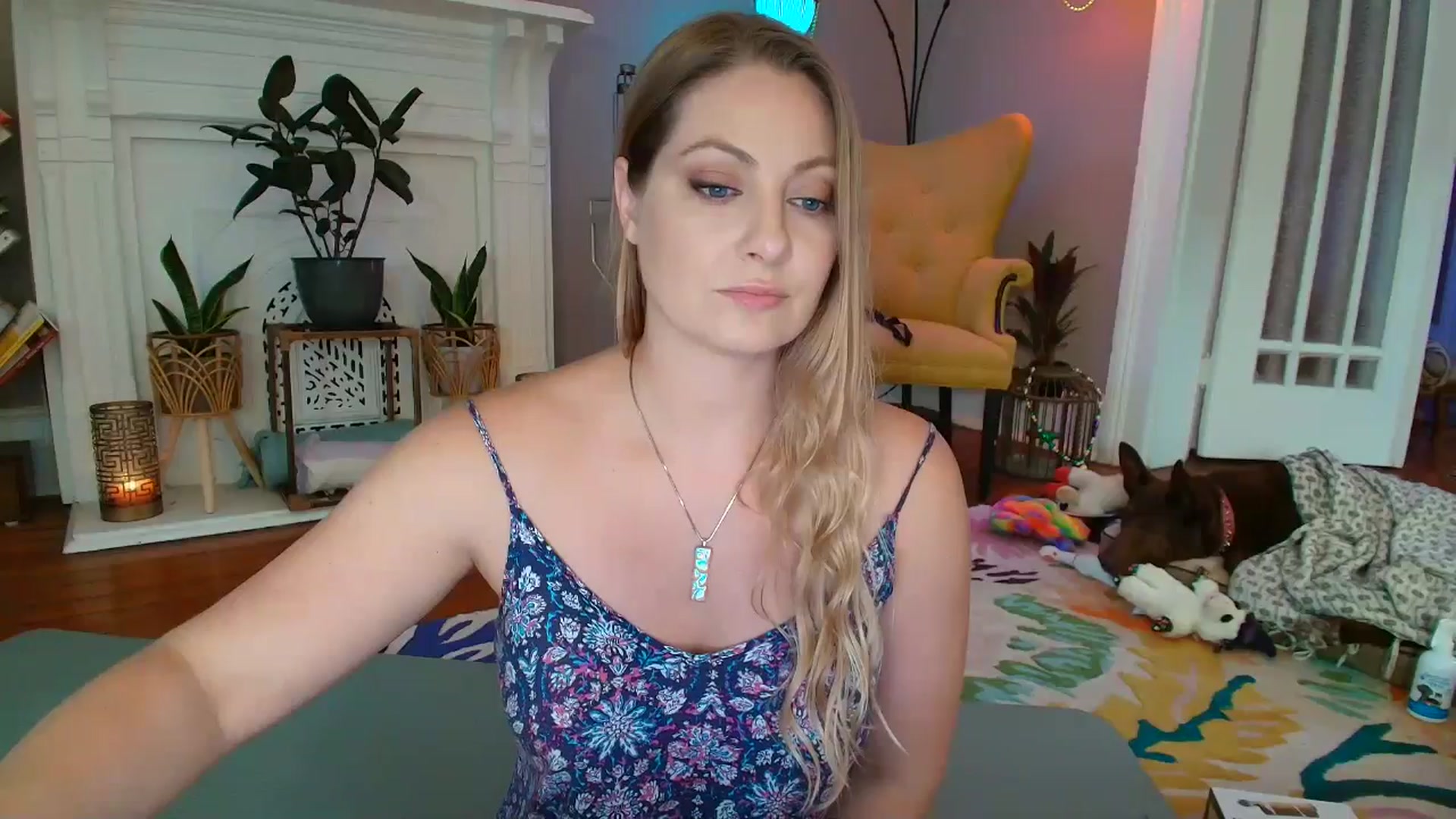 VeronicaOMG video thumbnail