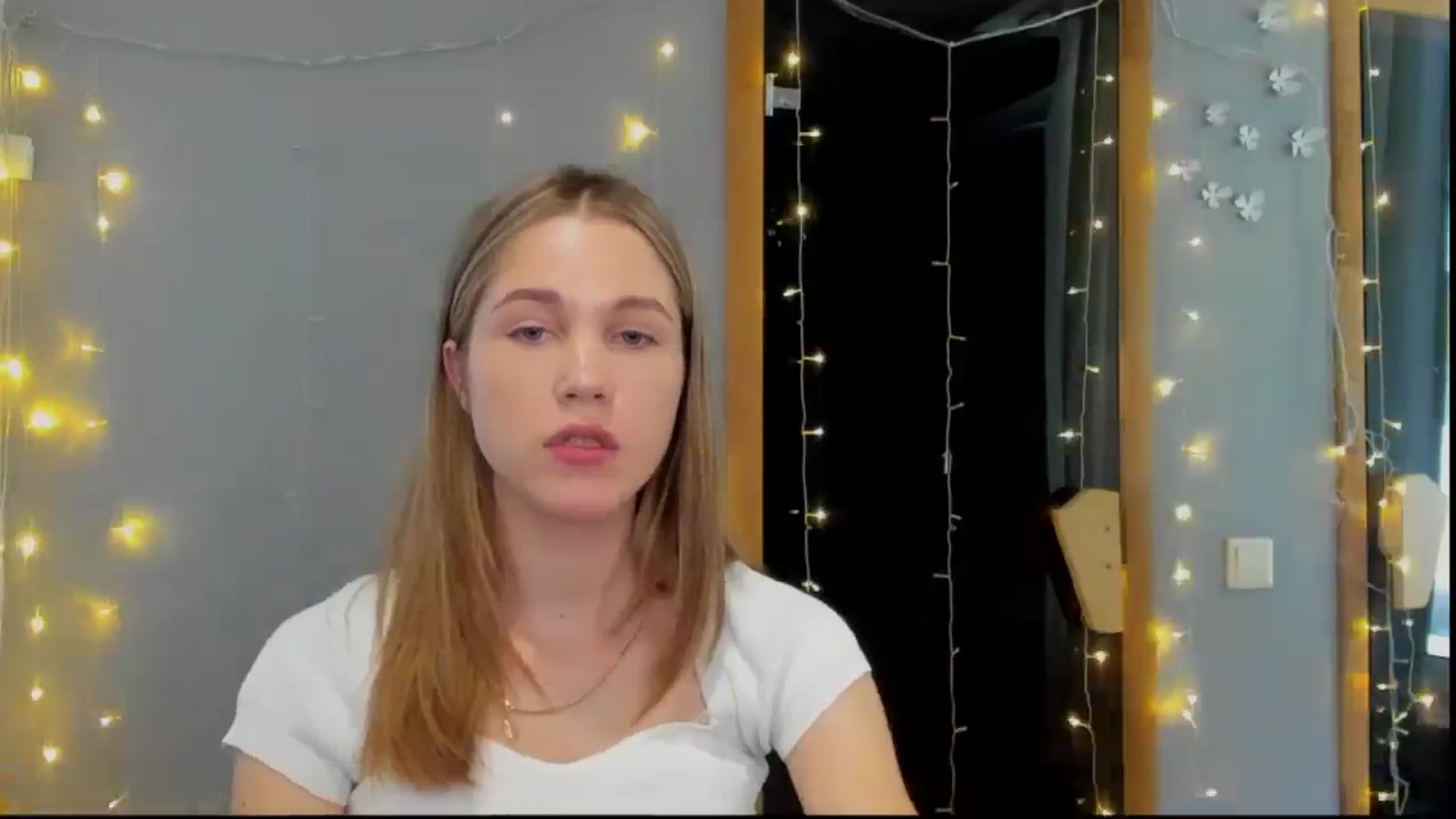 Kate_Lewiss video thumbnail