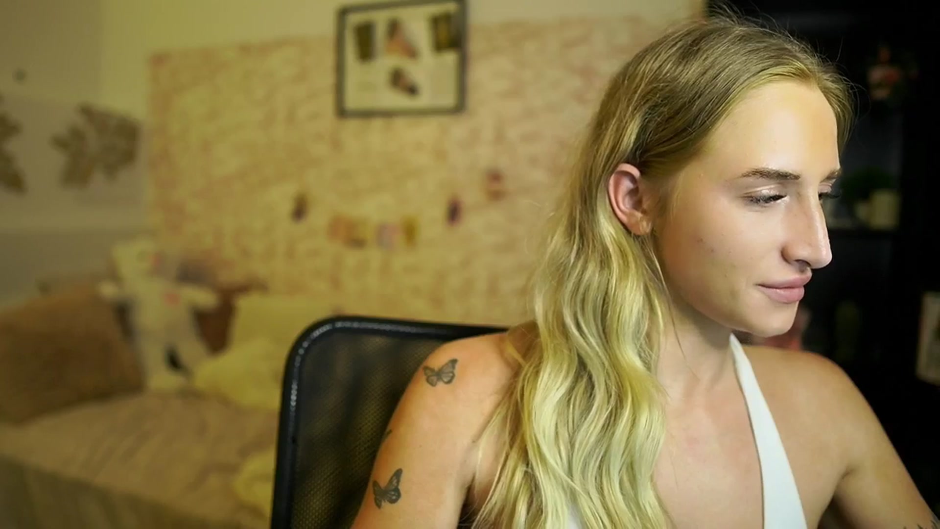 NicoletteShea video thumbnail