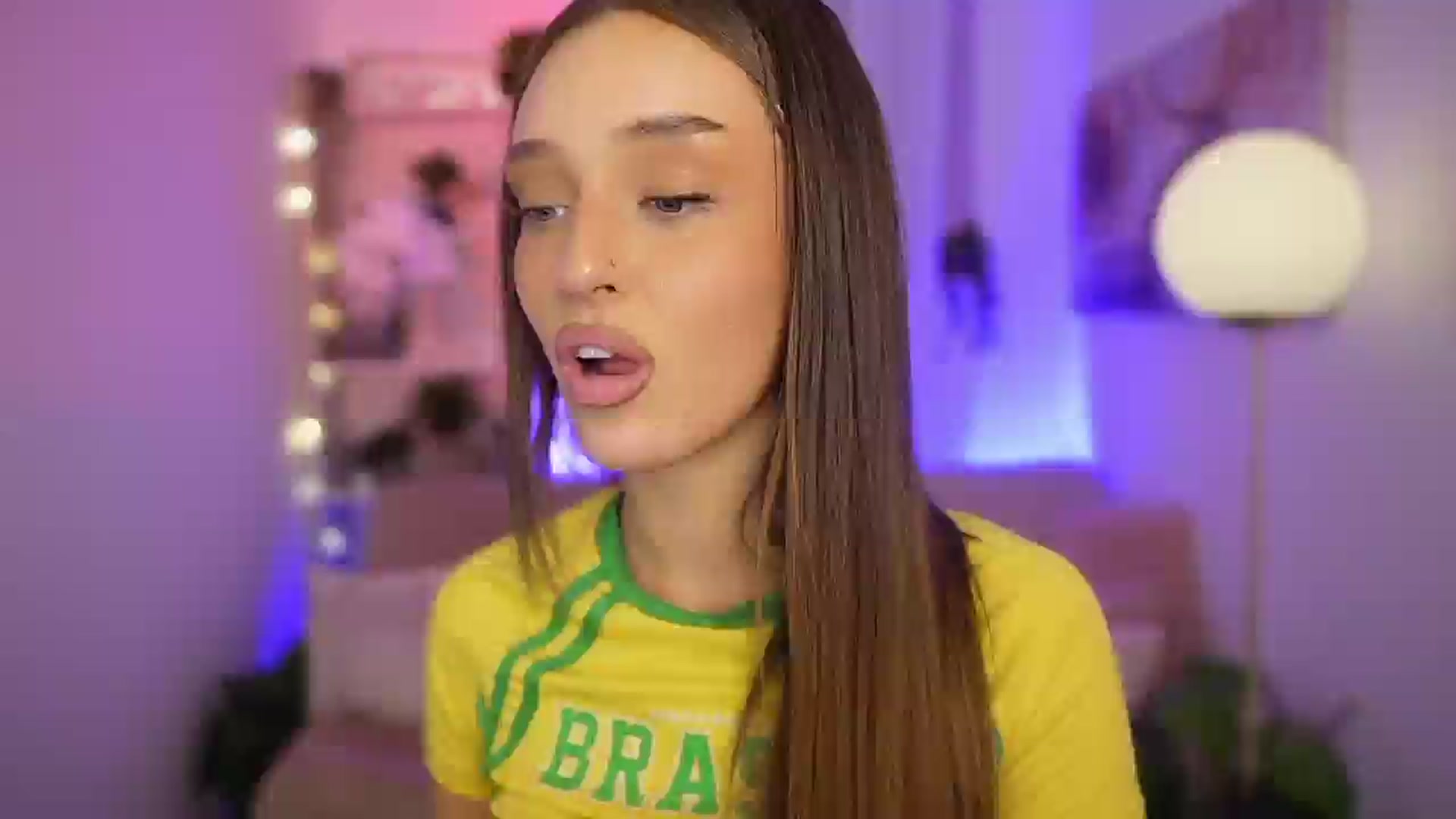 Clara_Mia video thumbnail
