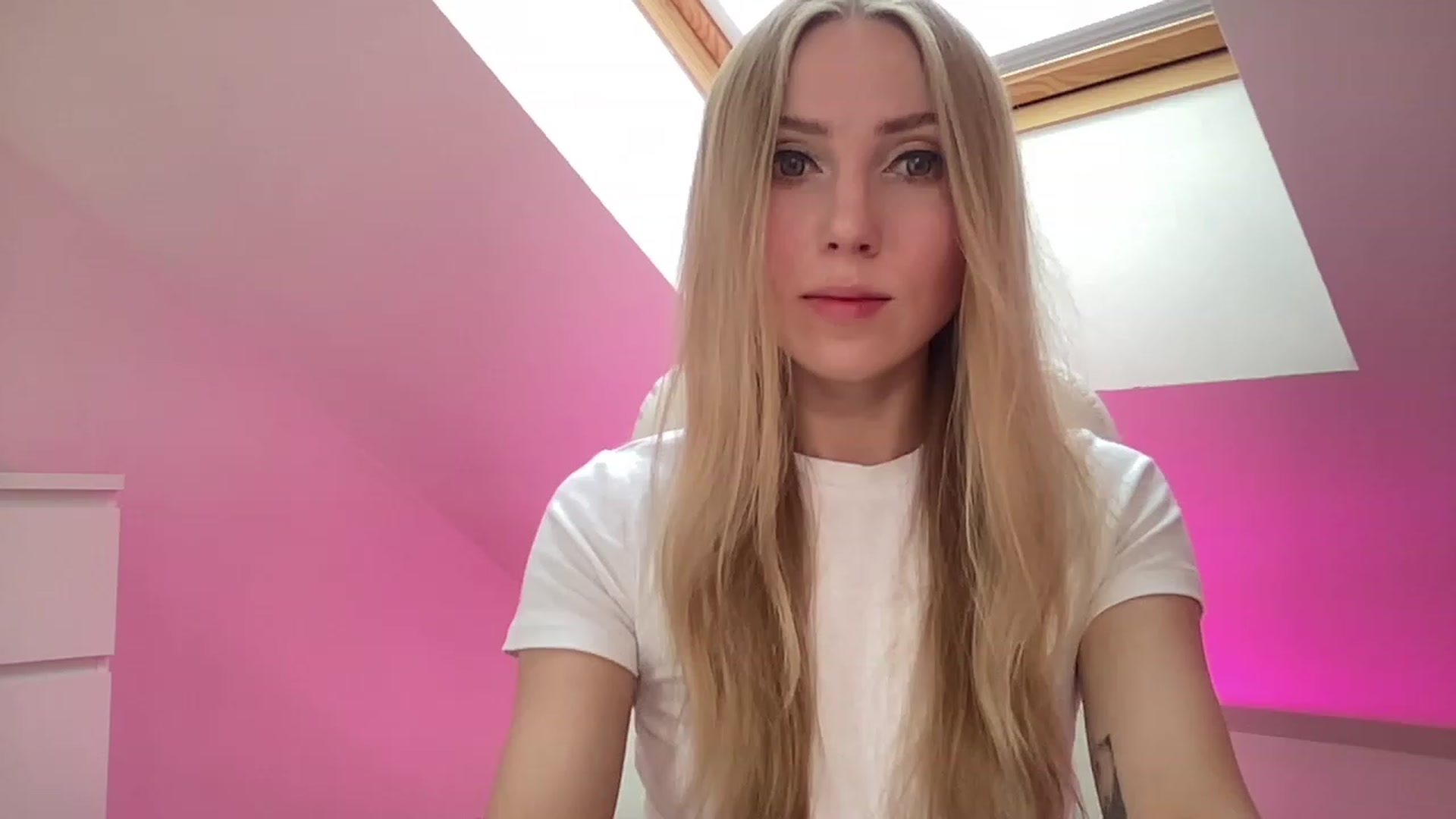 MagicElfie video thumbnail