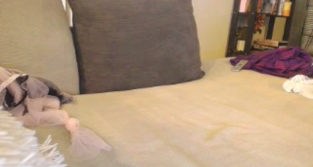 Skye_Evans_ video thumbnail