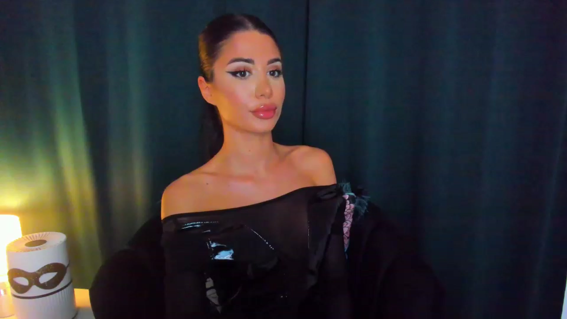 QueenANNYA video thumbnail