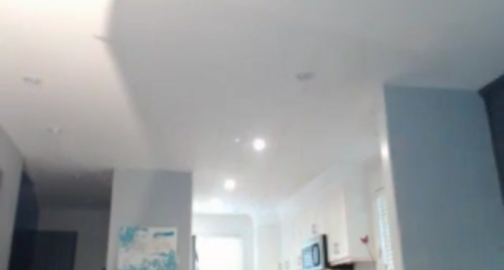 LucysLounge video thumbnail