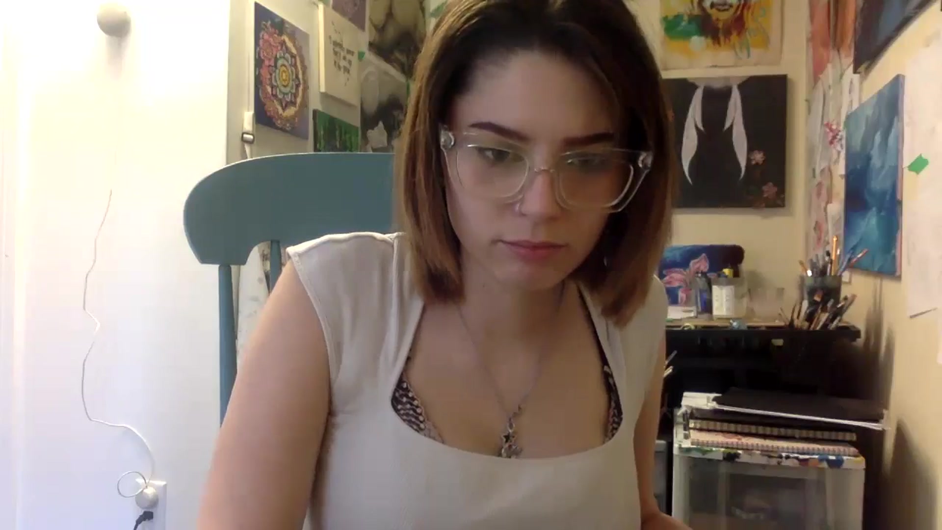 HunniBee video thumbnail