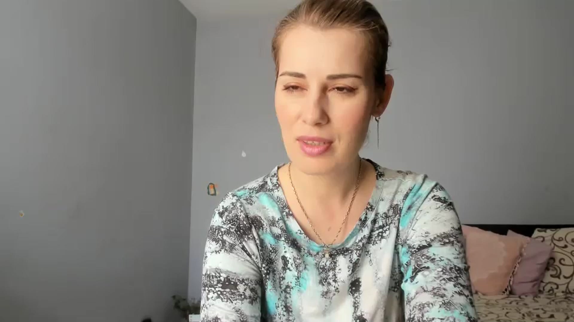 PrettyWomen31 video thumbnail