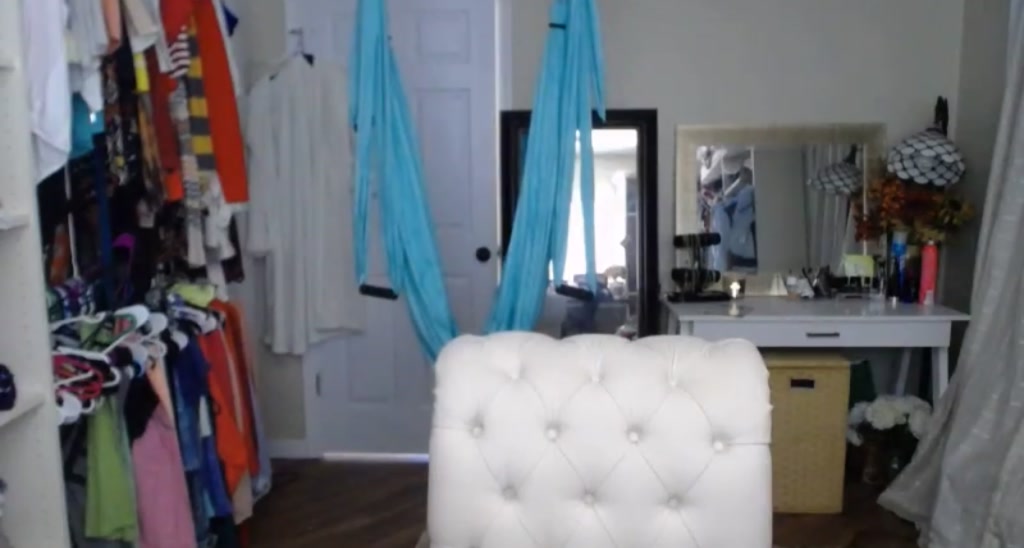 Skye_Evans_ video thumbnail