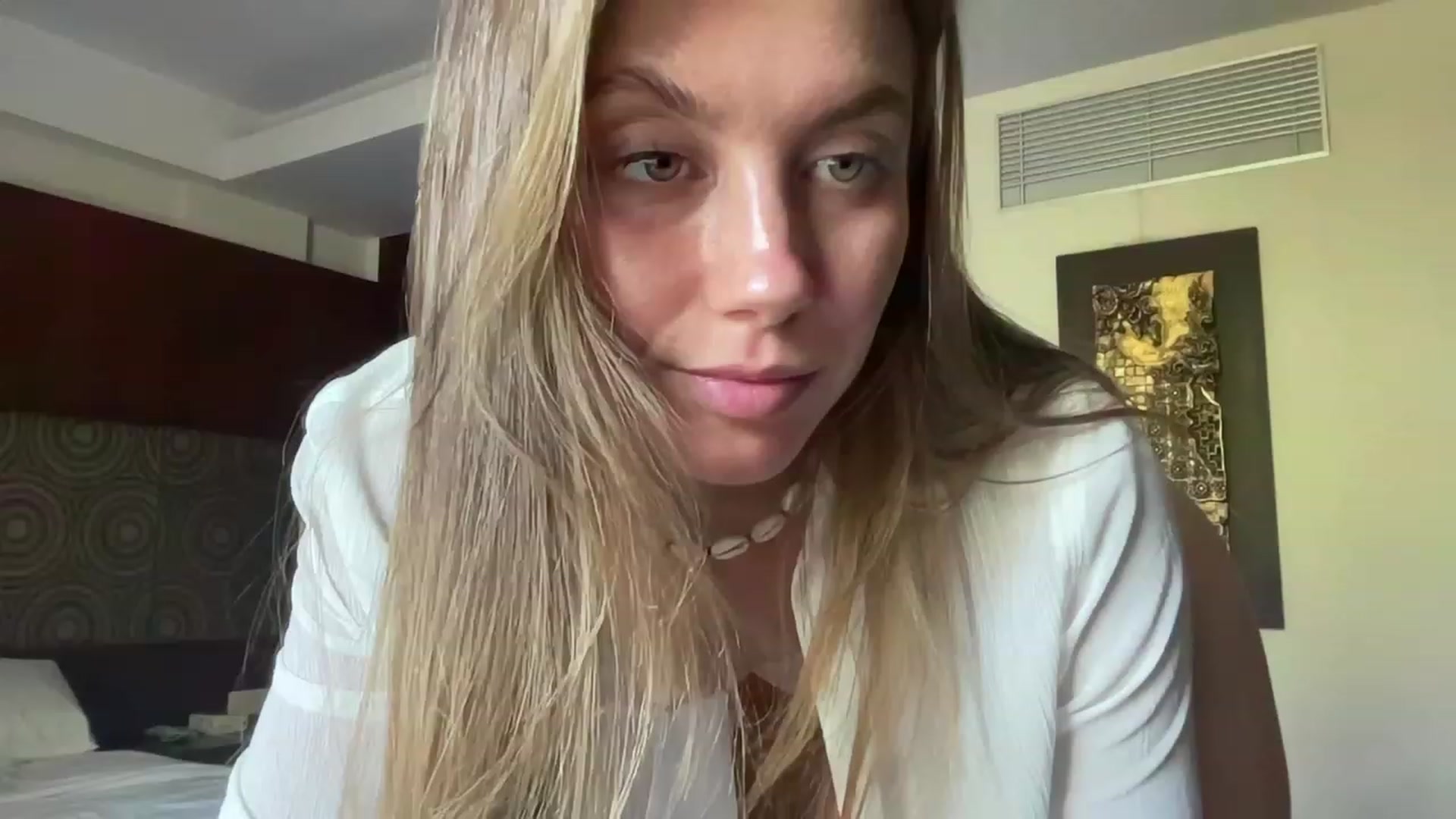 BaliSurfGirl video thumbnail