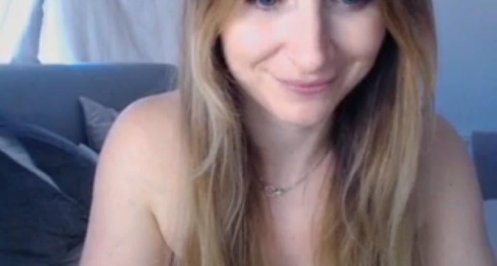 Sarah_Louise_ video thumbnail