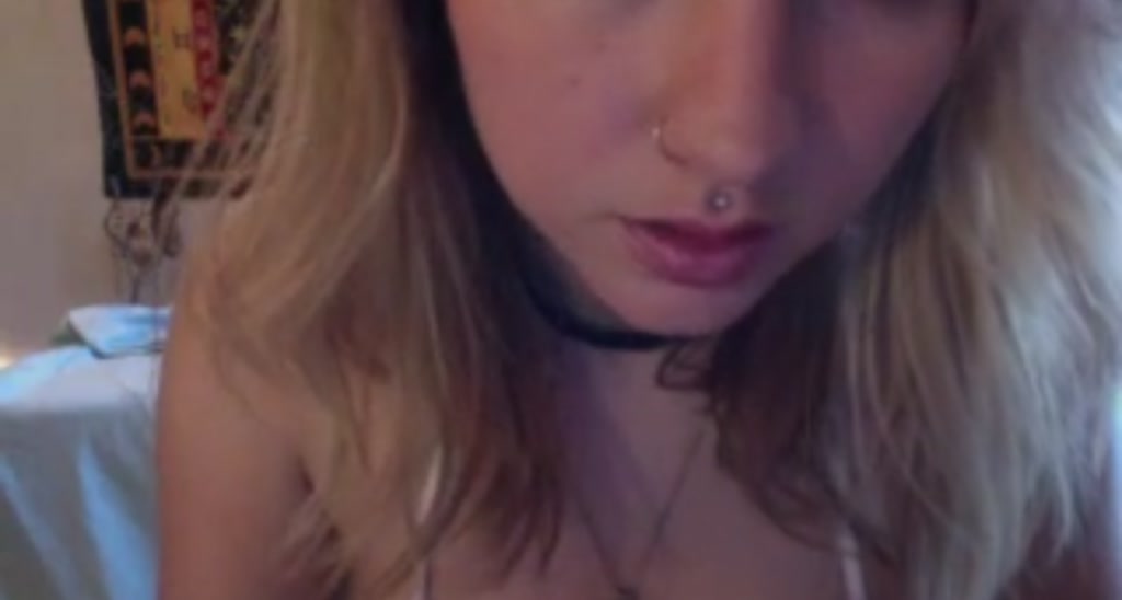 MissDaffodel video thumbnail