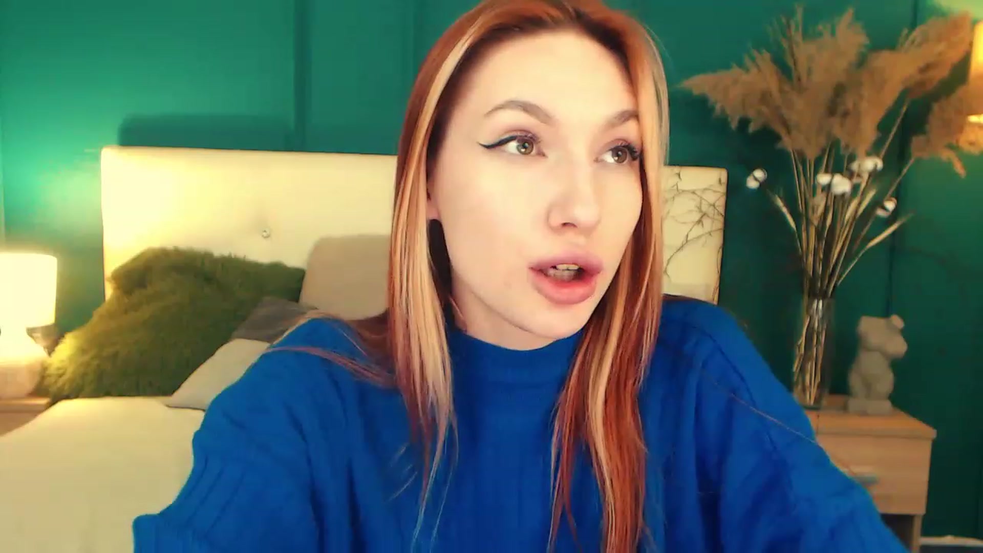 LovelyGin video thumbnail