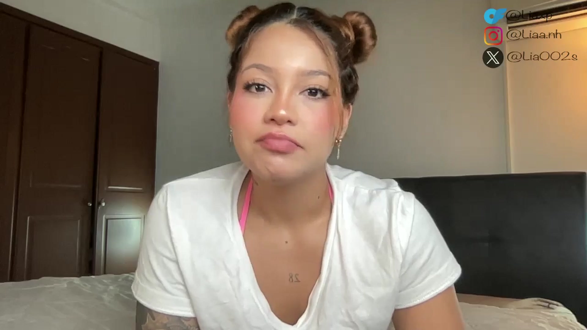 DreamyLia video thumbnail