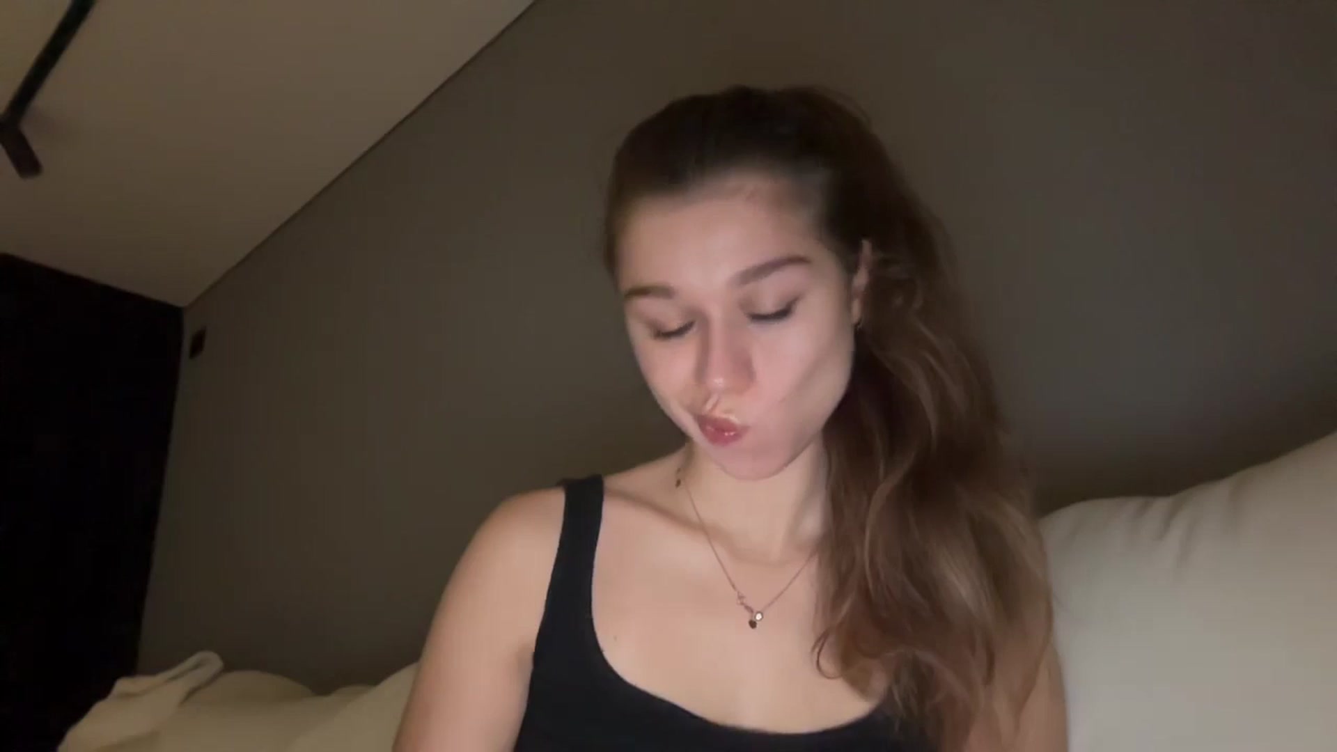 JewelReigns video thumbnail