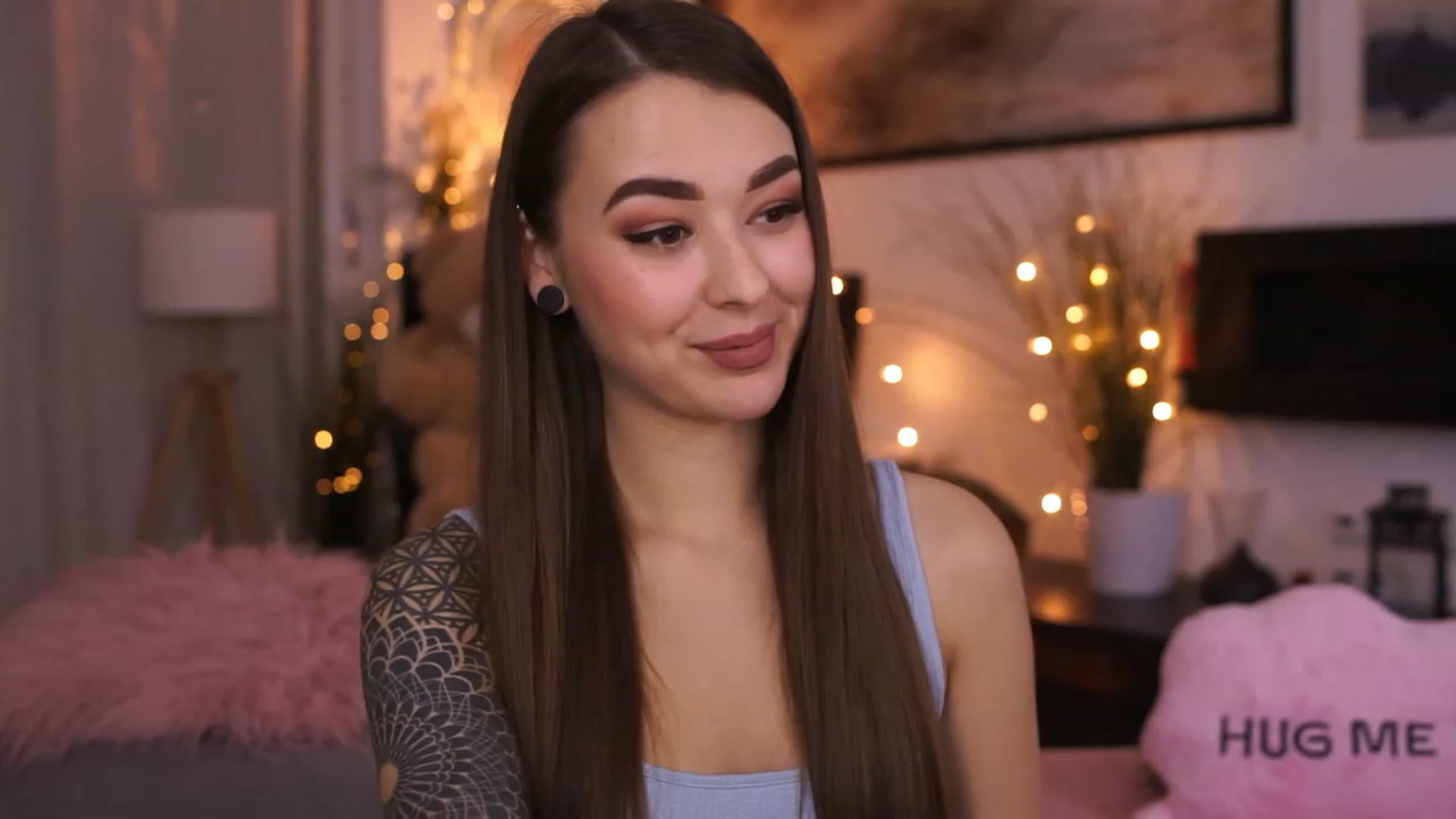 Jul_la_la video thumbnail