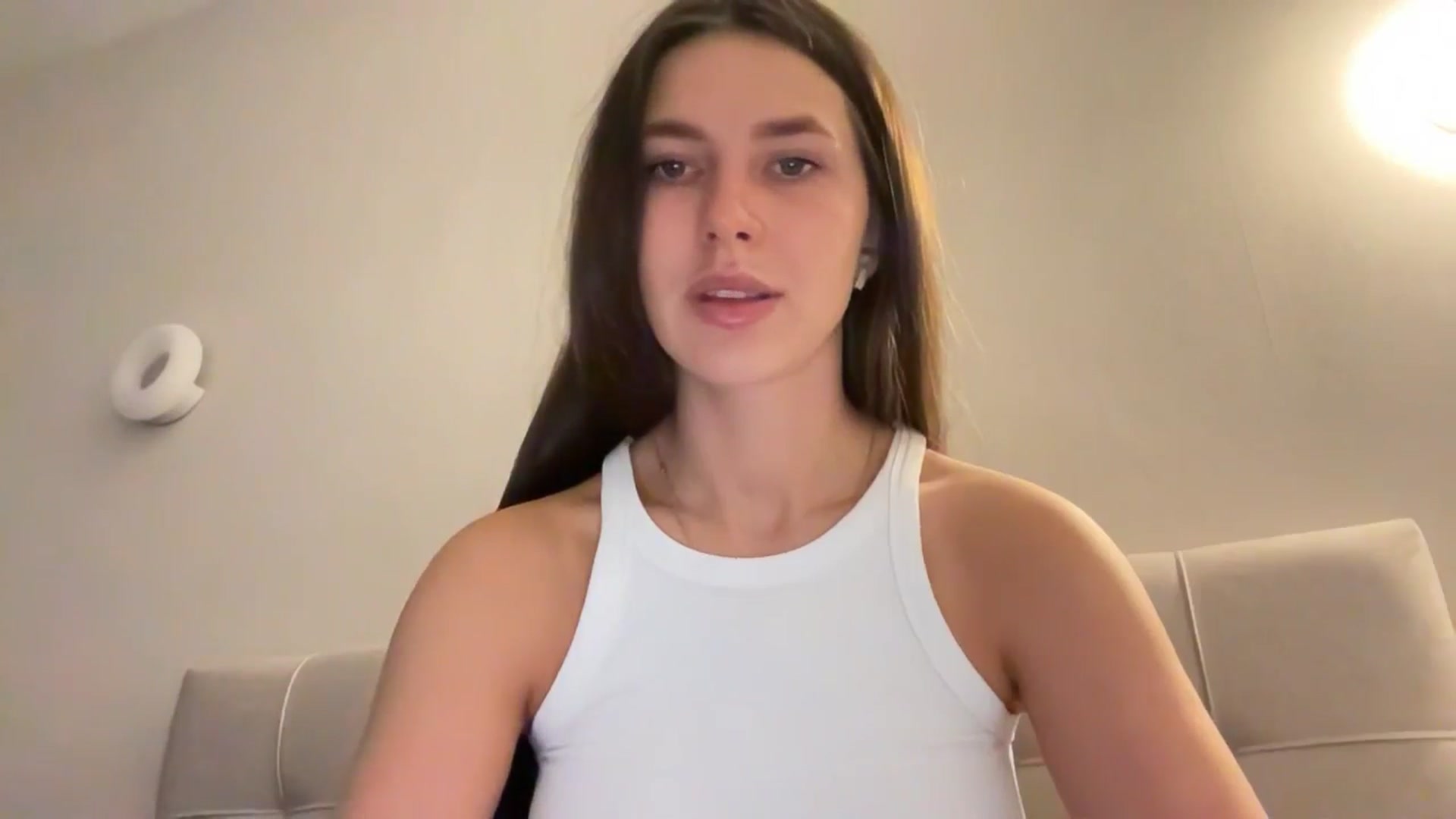 kissfreeze video thumbnail