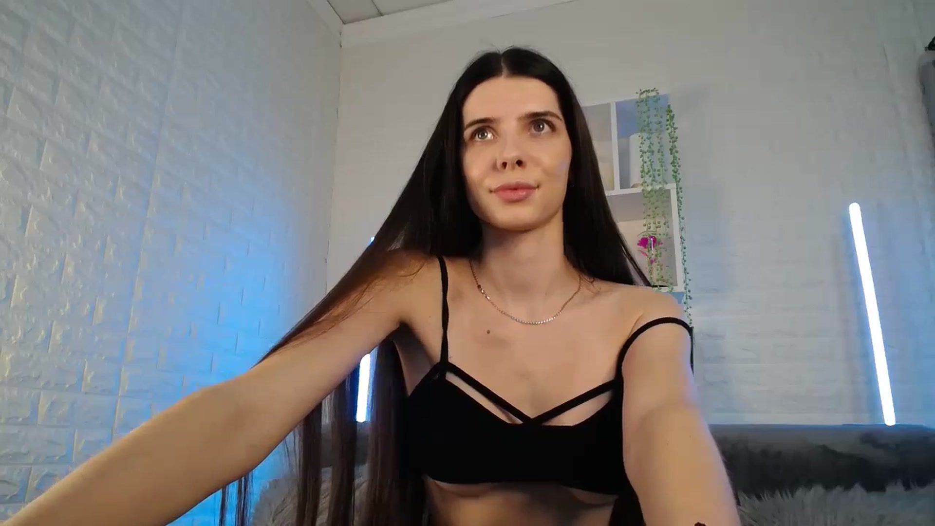 SaraRich video thumbnail