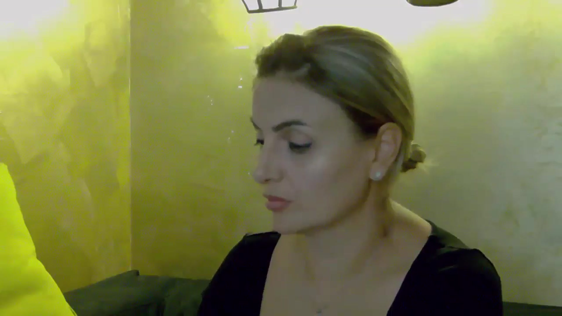 OlivyaMoon video thumbnail