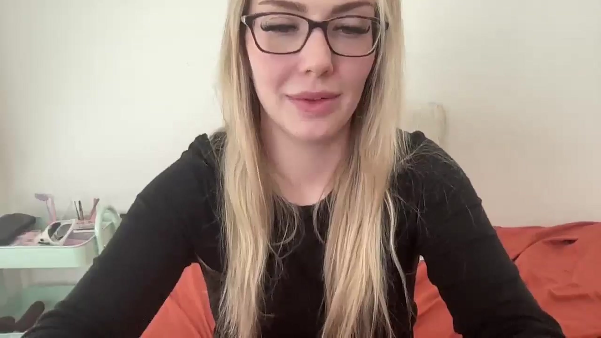 AshleyMarina video thumbnail
