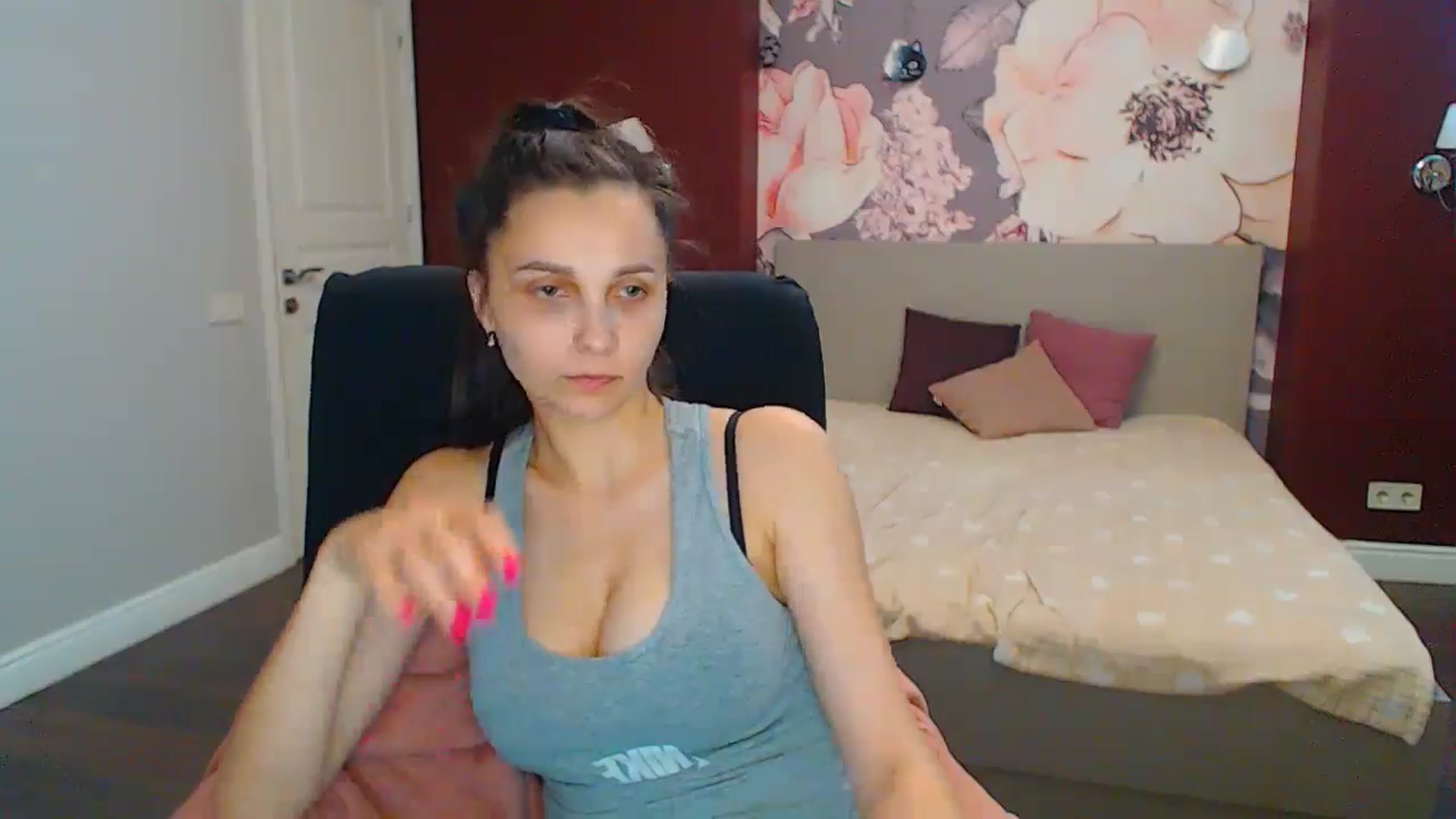 Karina_Mils video thumbnail