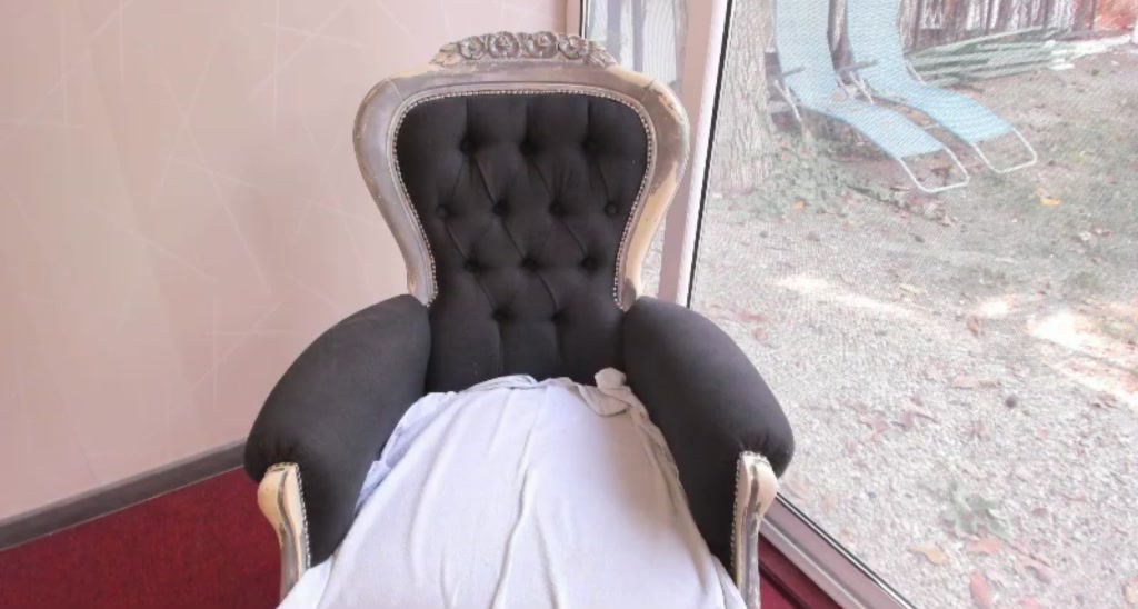 Blonde_Elle video thumbnail