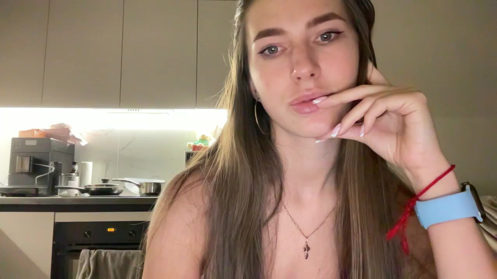 kissfreeze video thumbnail