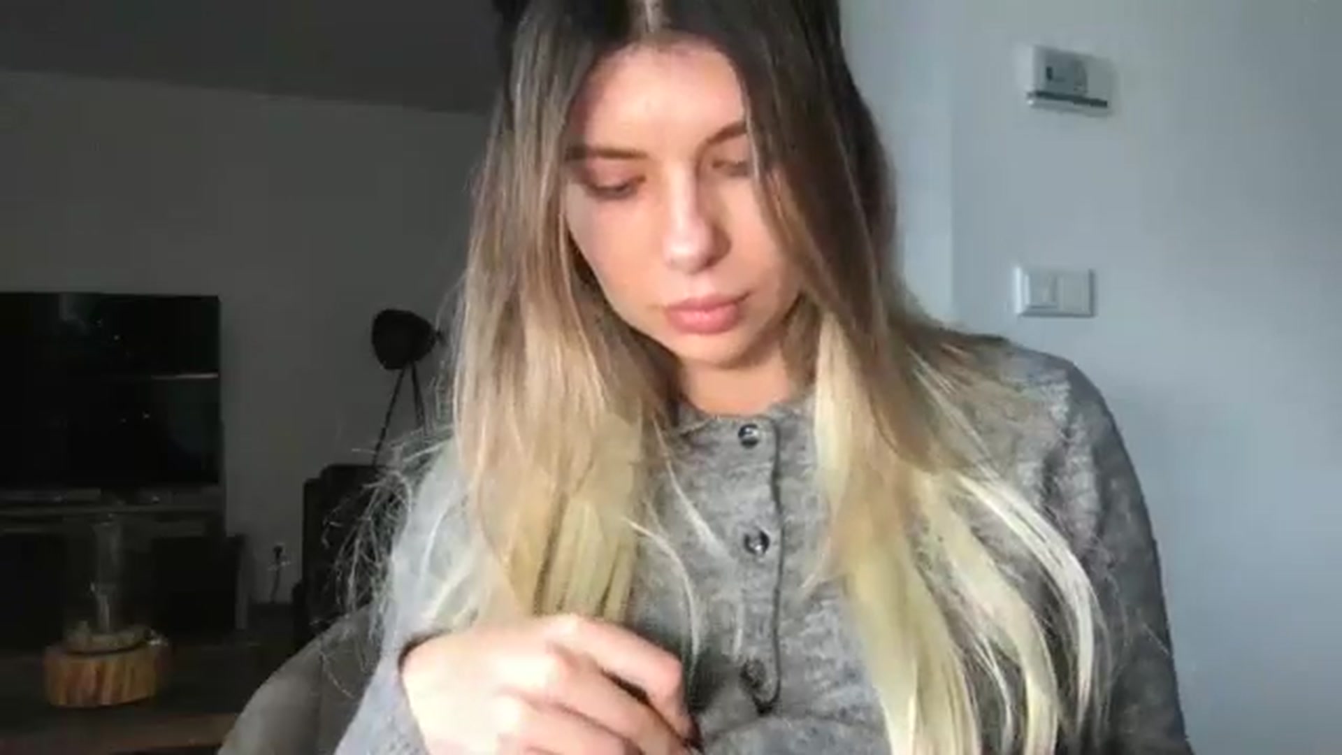 neverinmylife video thumbnail