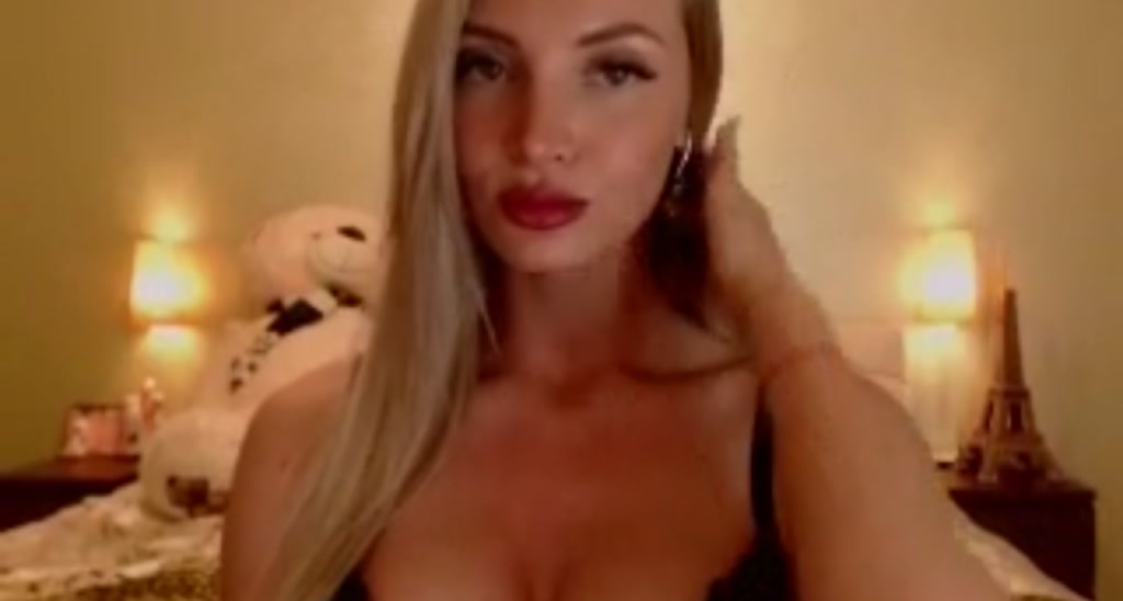 AmeliaClark video thumbnail