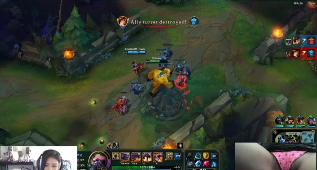 LaylaMartinez video thumbnail
