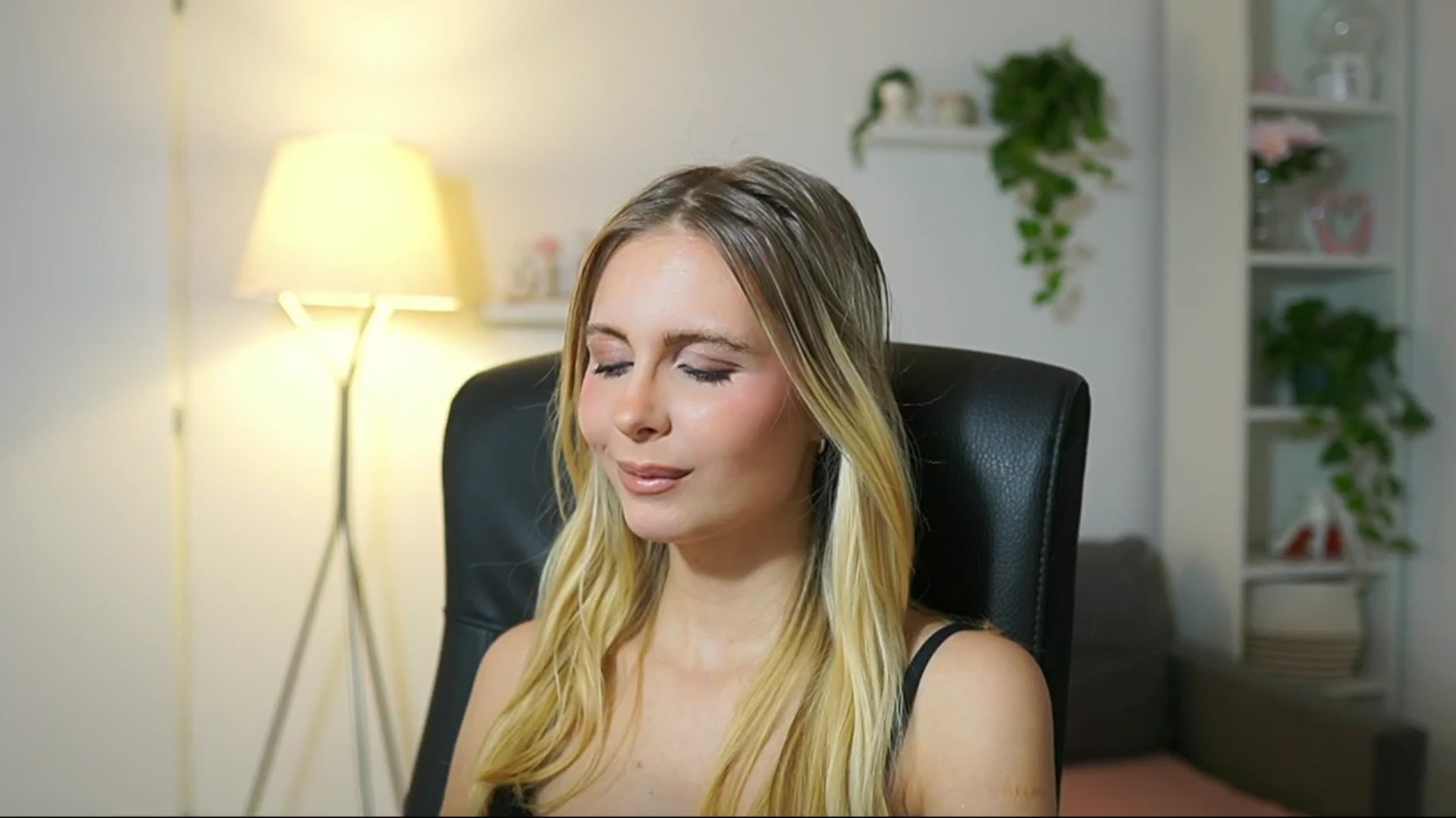 Catecrago_ video thumbnail