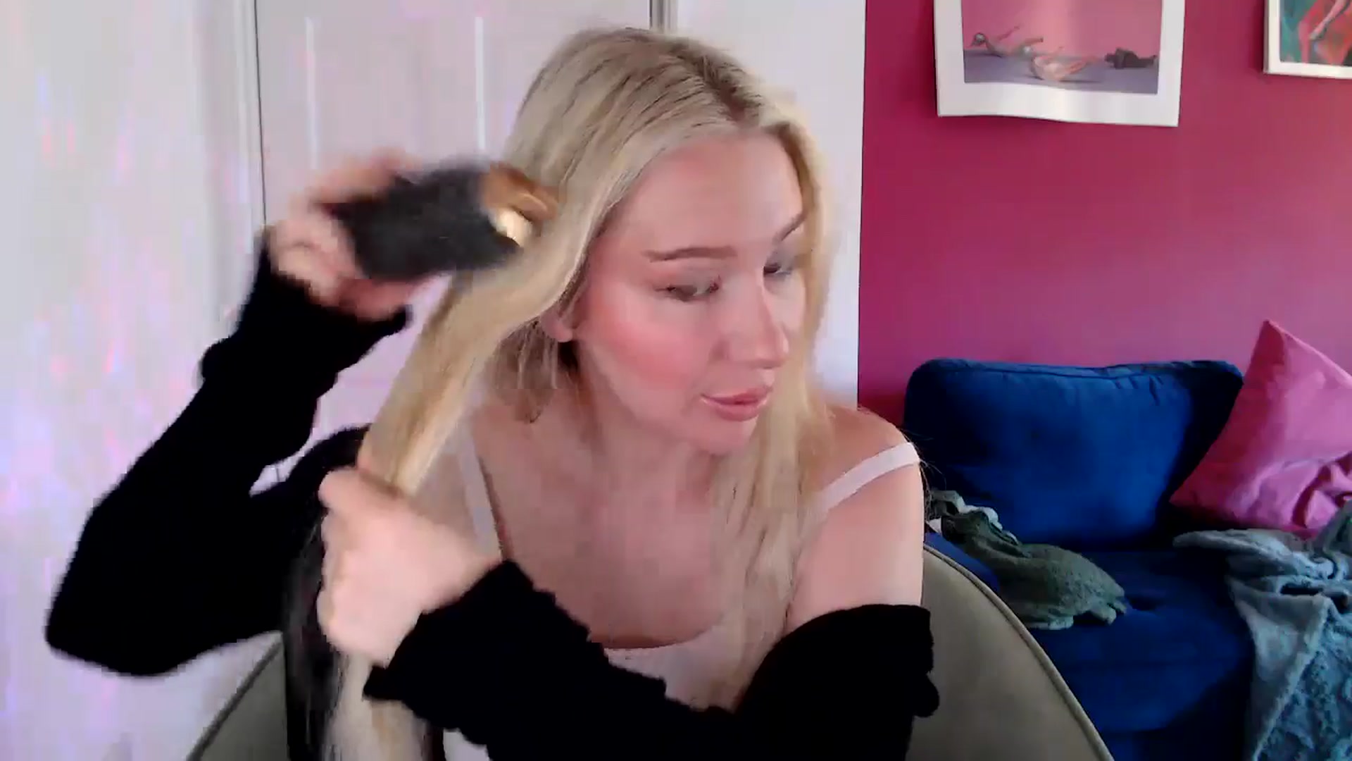 PetiteAvax video thumbnail