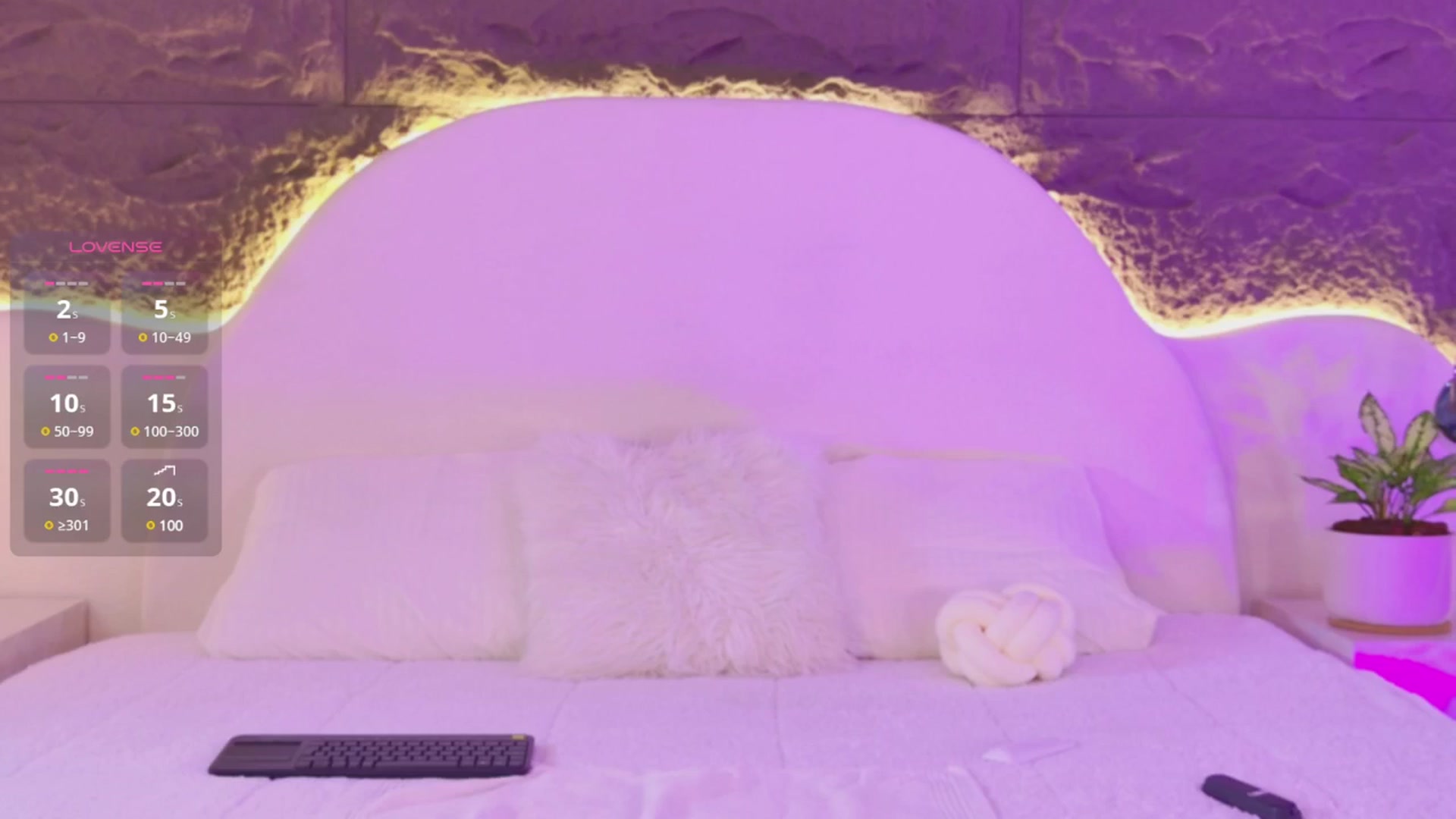 MissLove video thumbnail