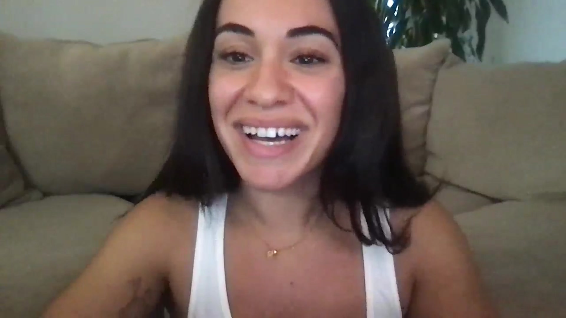 pineappsauce video thumbnail