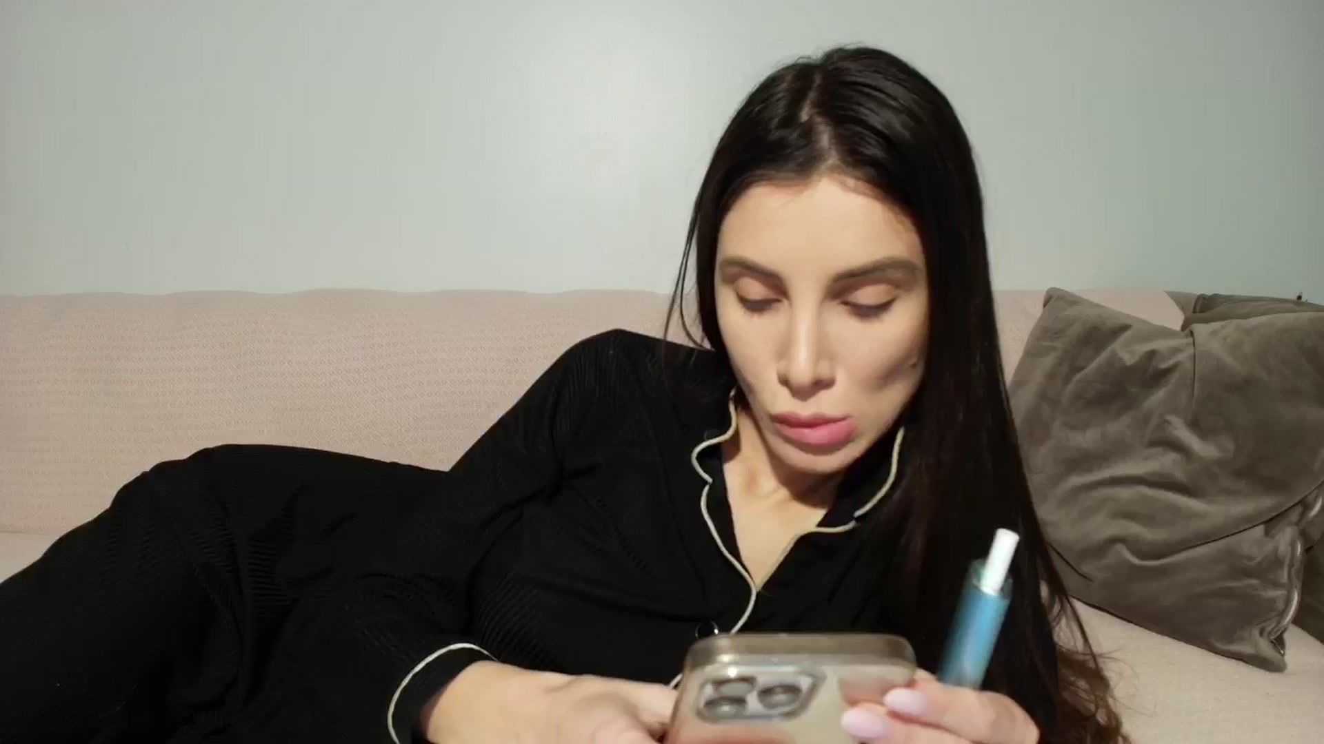 Anne_Marieee video thumbnail