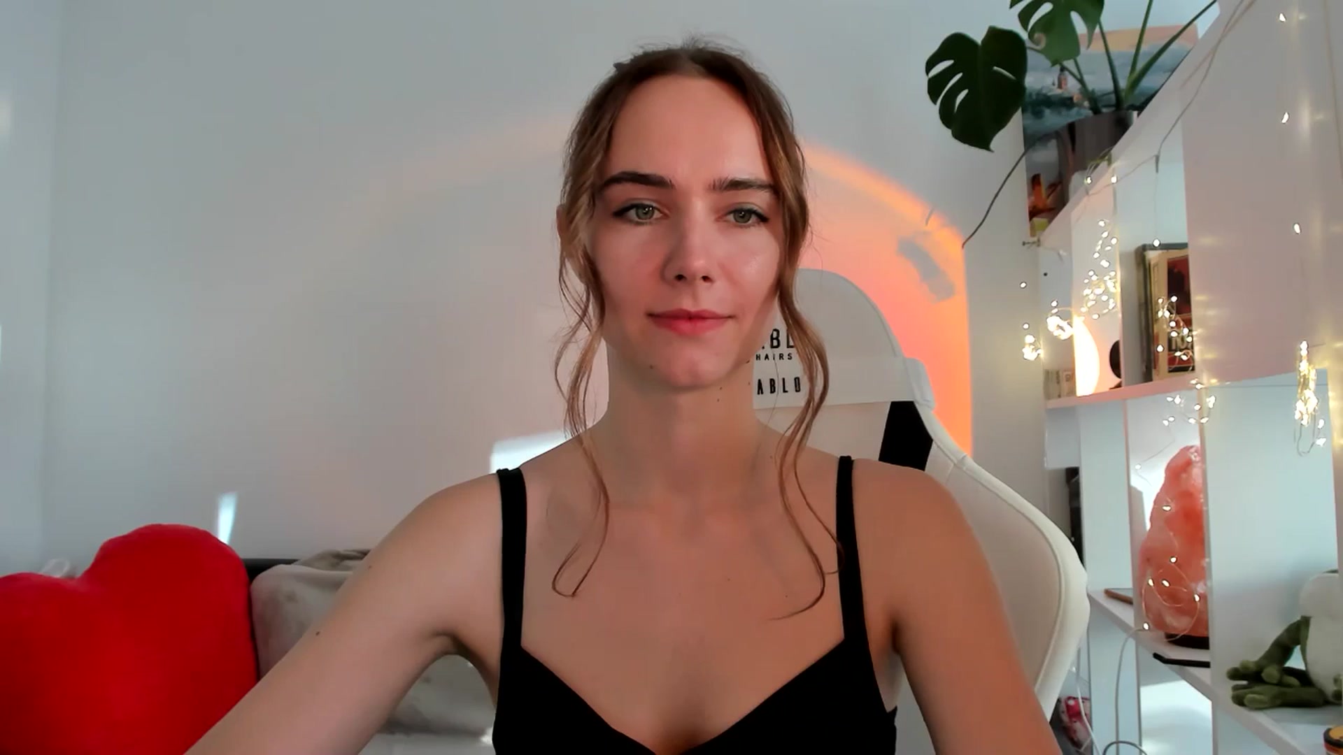 OhAlisa video thumbnail
