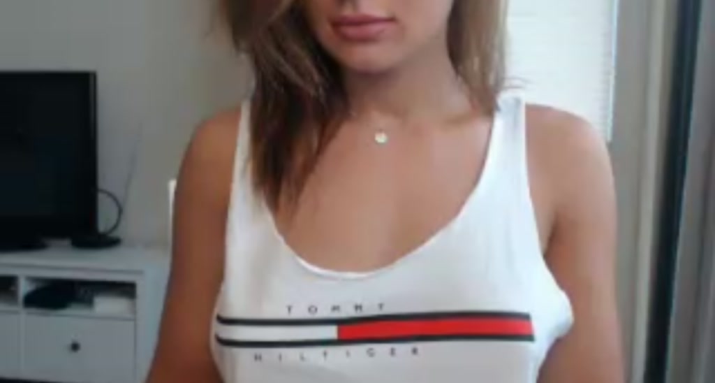 Sex4uxx video thumbnail
