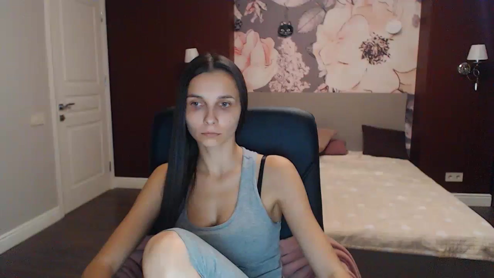 Karina_Mils video thumbnail