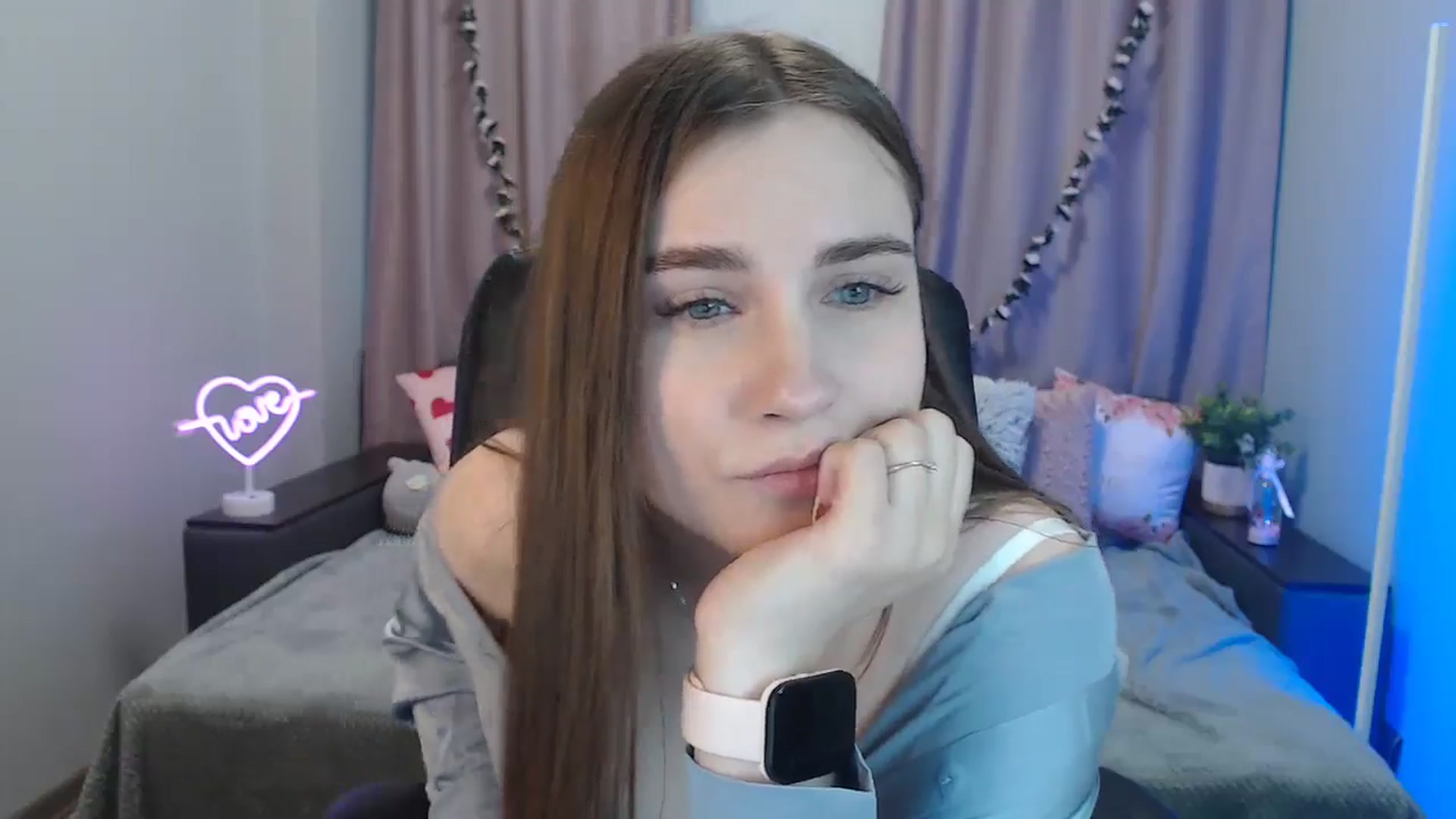 LaneyGrey video thumbnail