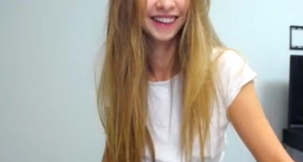 AvrilDollX video thumbnail