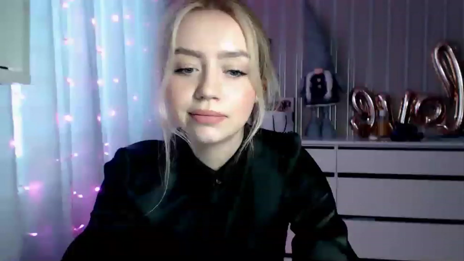 CutieeBlondie video thumbnail