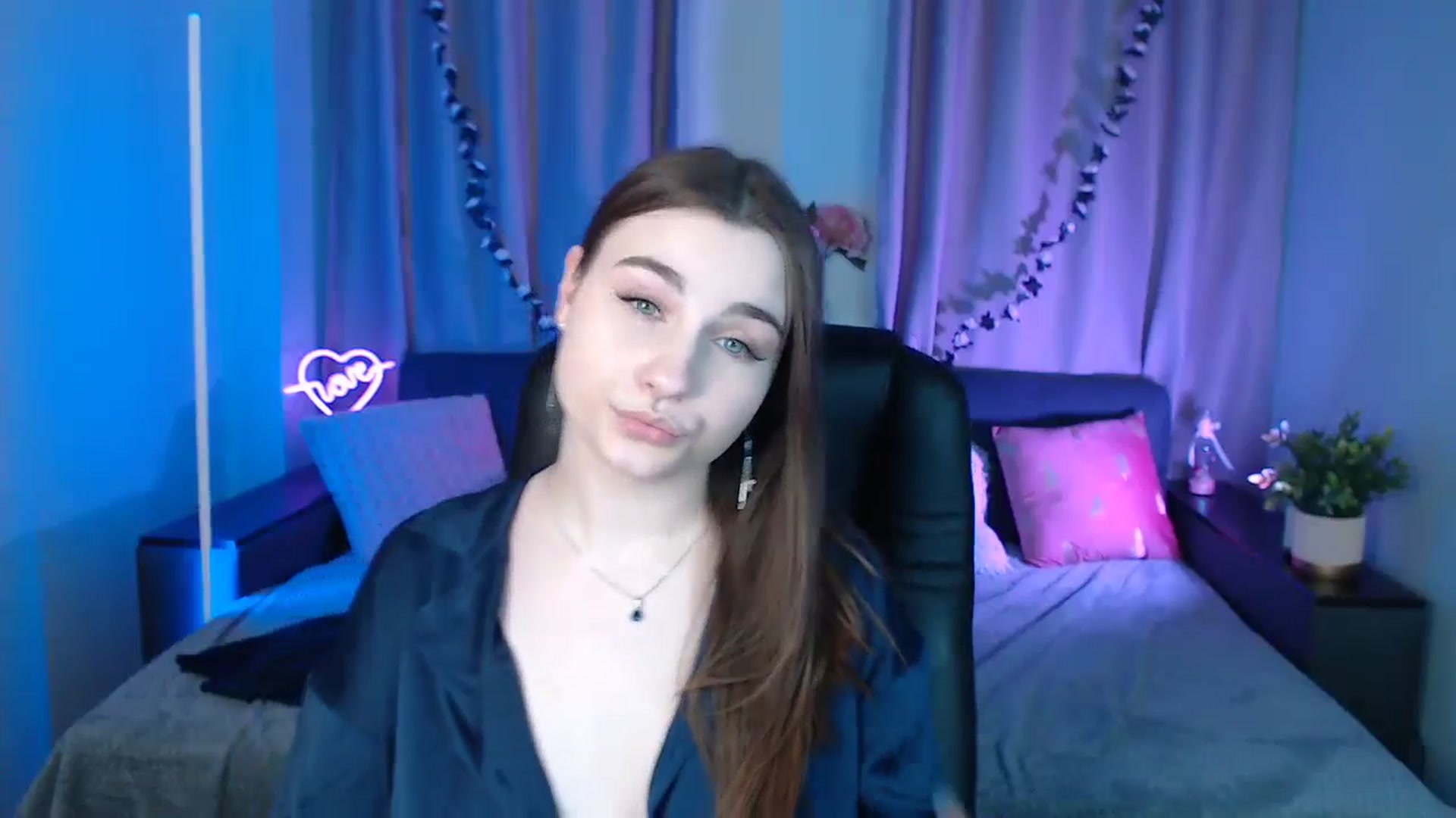 LaneyGrey video thumbnail
