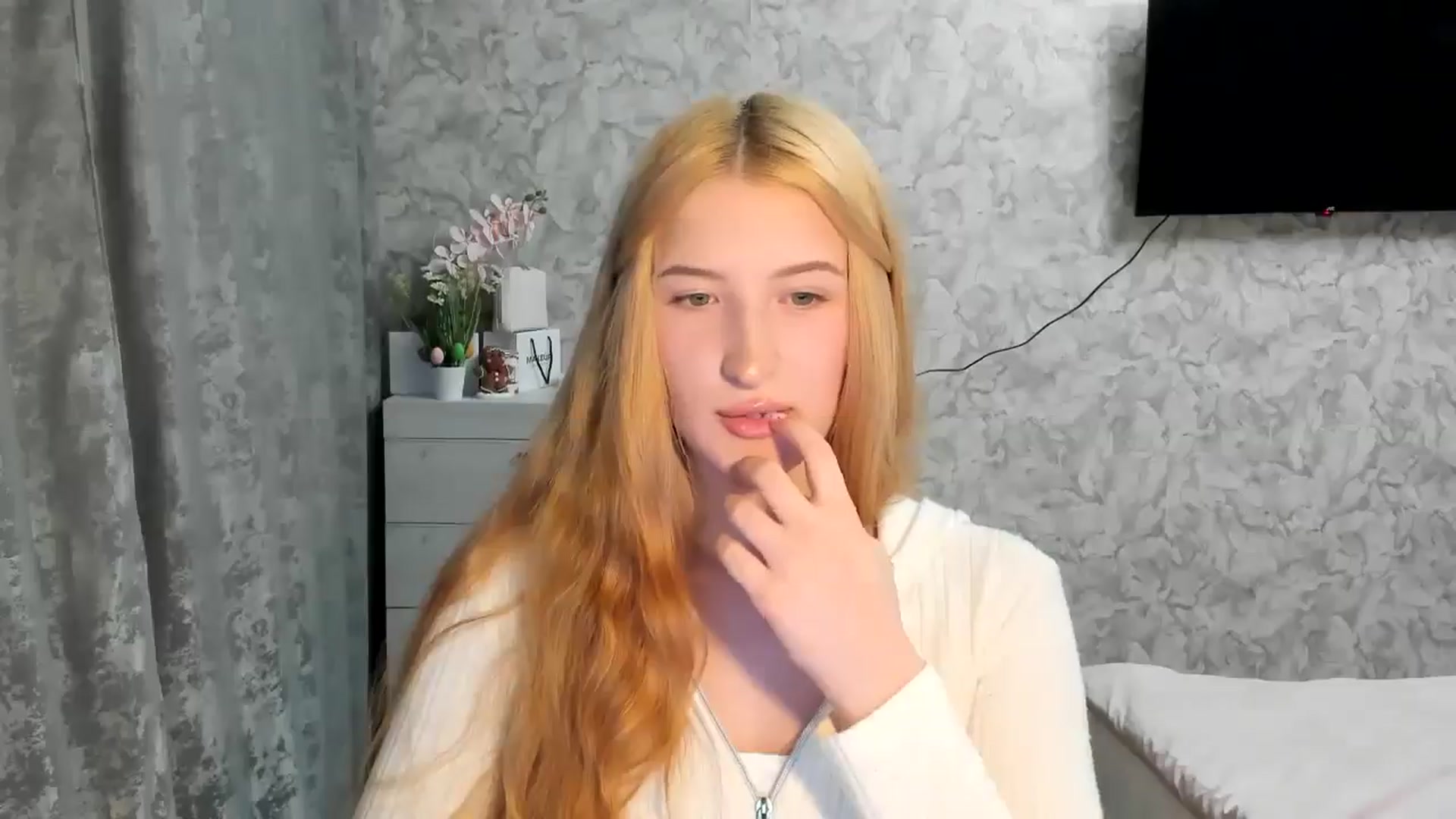 Ilona_Here video thumbnail