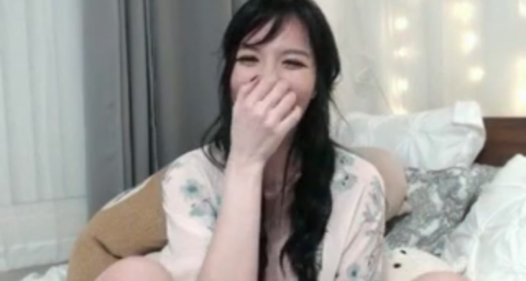 TiffKnee video thumbnail